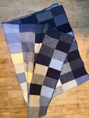 Blue Plaid Pendleton Wool Throw Blanket